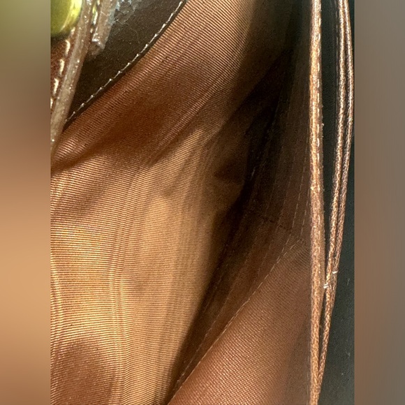 Vintage Brahmin Leather Crossbody purse - Picture 10 of 11